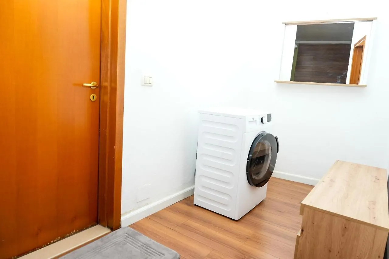 Cozy Apartment In The Heart Of Tirana !